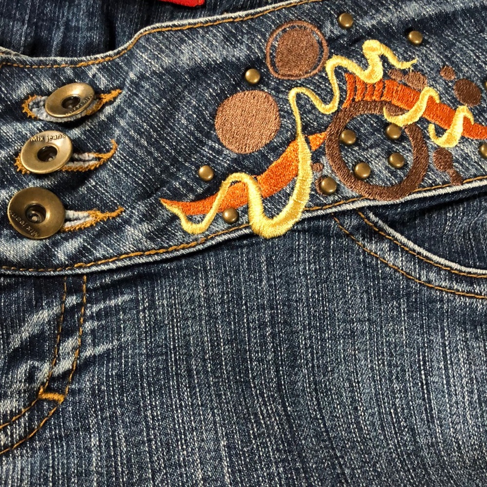 MIX embroidered waist jeans 👖 Size 10/40